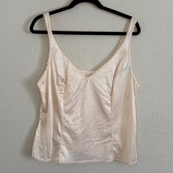 Warner's Tops - Vintage Y2K Nude Lace Trim Camisole Tank Top Womens XL 42 Regency Minimalist‎